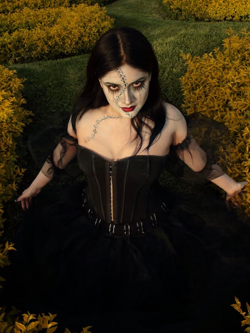 Dark Beauty: Unveil Your Own Enchanting Goth Garden